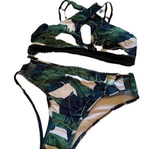 NWOT Palm Leaf Against White - Black Mesh Bikini size Medium